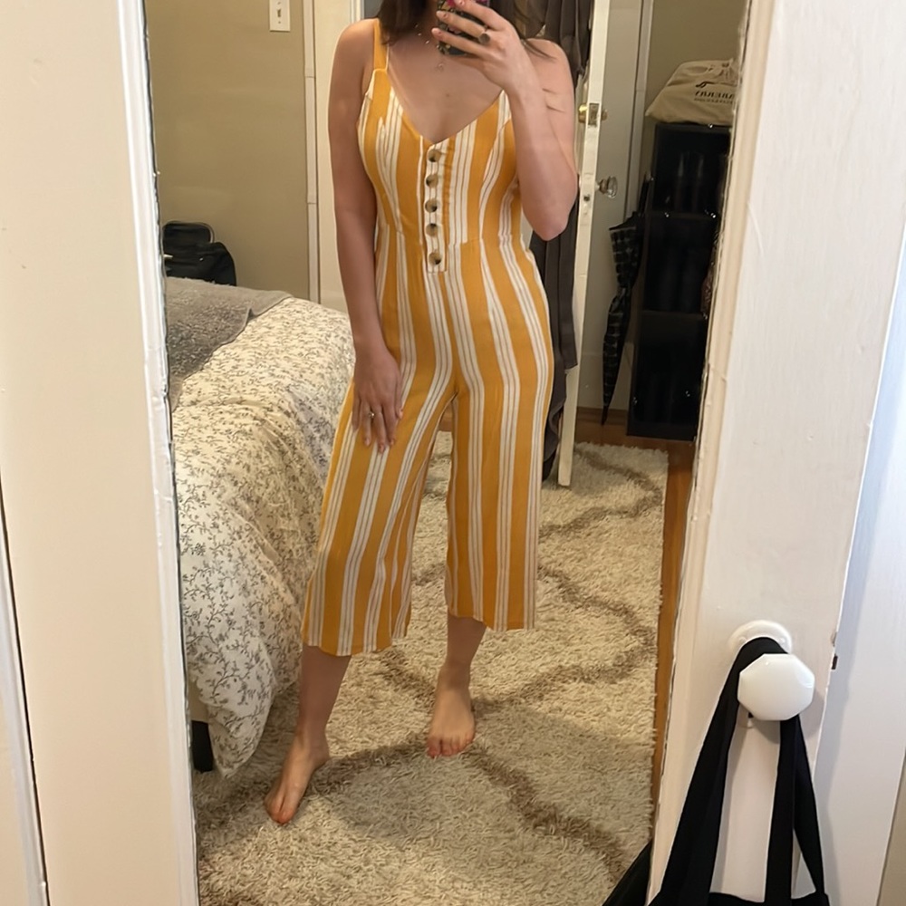 Pac sun jumpsuit size small